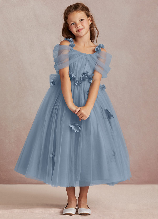 Azazie Shaylee Robes de Fillette d'Honneur Robe Trapèze en Tulle Épaule décolletée Bleu Poussiéreux image1