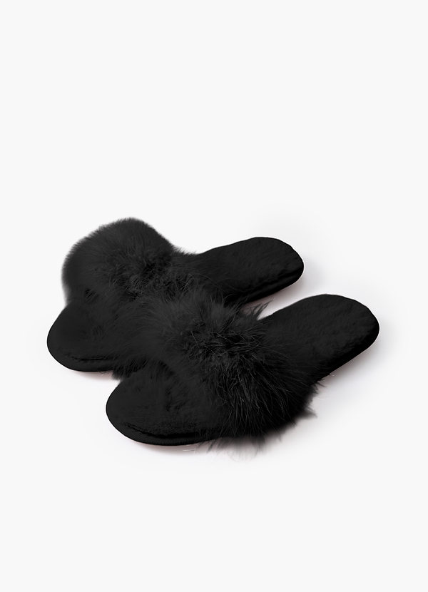 front Chaussons pelucheux à bandes croisées