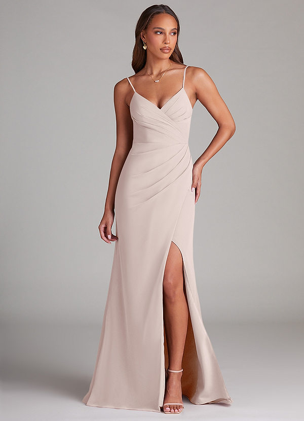 Azazie Maci Vestidos Dama de Honor Vestido de Pétalo De Rosa de Gasa de Corte Recto con Plisado image1