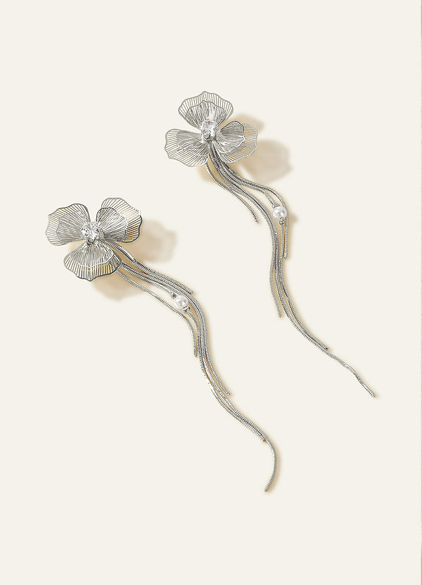 front Pendientes llamativos de pétalos y borlas