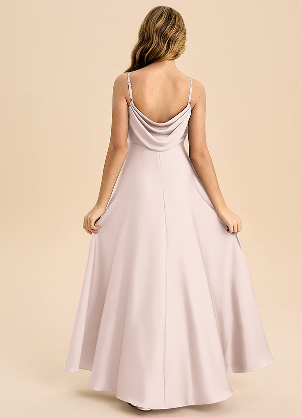 Azazie Bug Junior Robe Trapèze en Satin extensible Plissée Rose Pâle image1