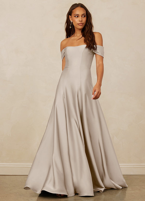 Christian Siriano Bridal for Azazie 1002 Robes Demoiselle d'honneur Robe Trapèze Convertible en Satin extensible Épaule décolletée Givre image1