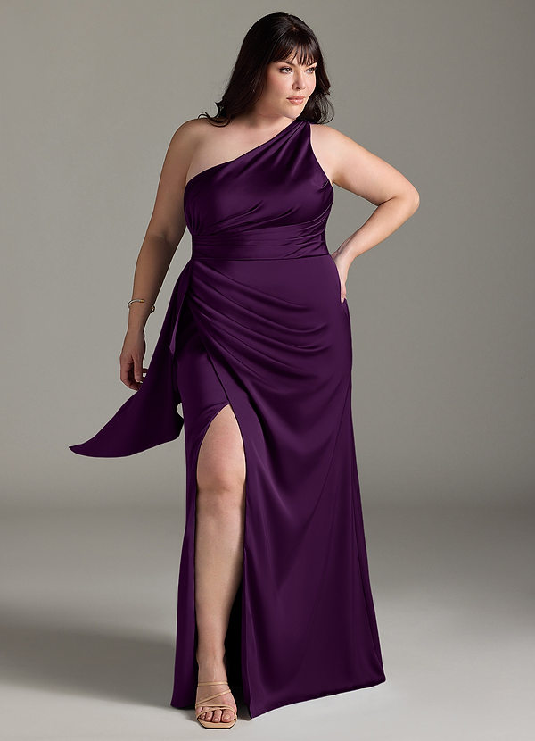 Azazie Maive Robes Demoiselle d'honneur Robe Fourreau en Satin extensible Rayé Grain De Raisin image1