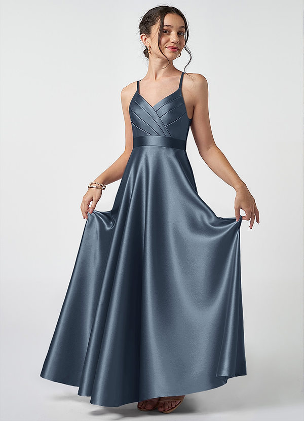 Azazie Avelina Junior Robe Trapèze en Satiné métallisé Plissée Bleu Marine Foncé image1