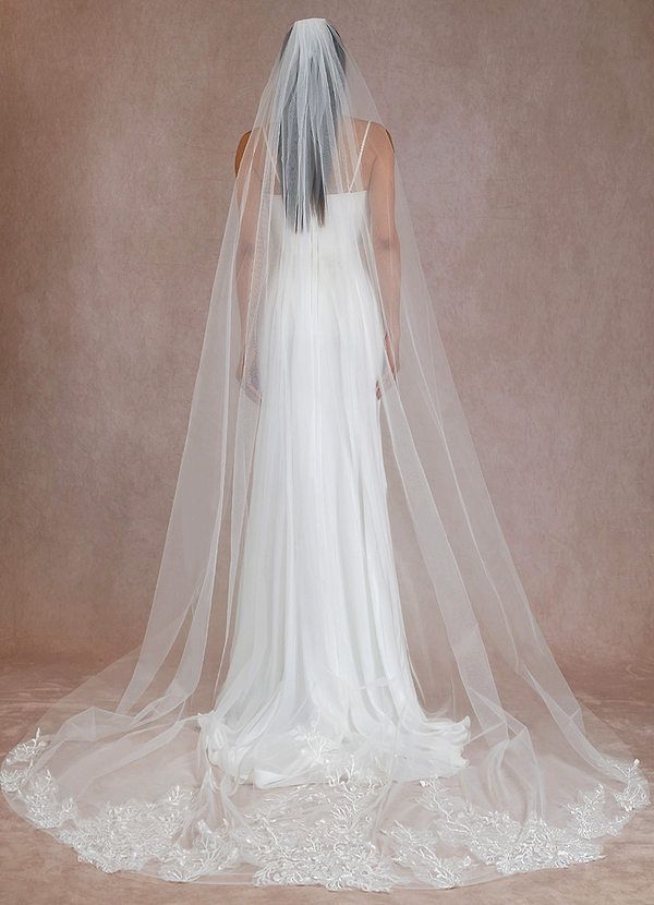 front Adela Lace Cathedral Veil