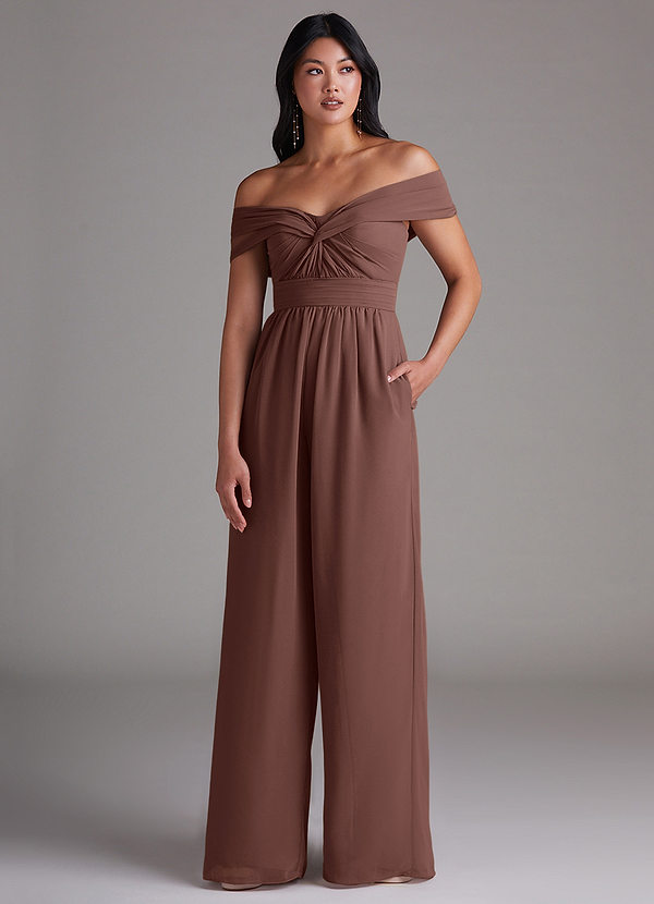 Azazie Lamara Robes Demoiselle d'honneur Combinaison Convertible en Mousseline de soie Épaule décolletée Expresso image1