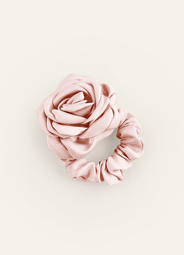 front Bijpassende kleur matte satijnen rozen scrunchie