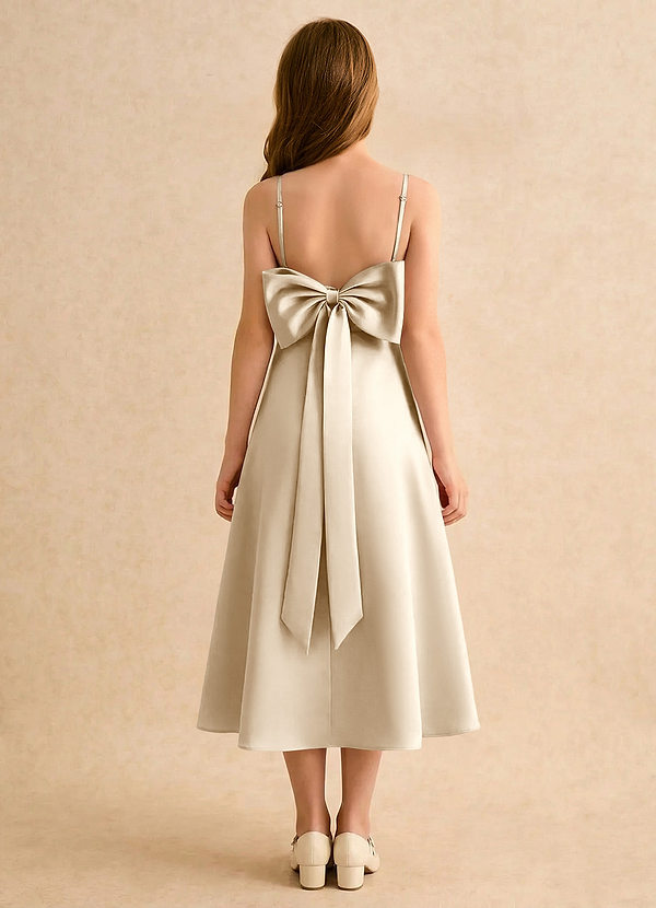 Azazie Jaella Girls Formal Kukkaistyttöjen mekot A-linja Pliseerattu Matta satiini Tee-pituus Pukeutua image1