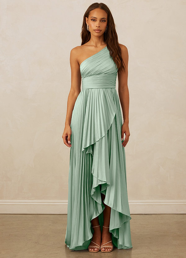 Christian Siriano Bridal for Azazie 1008 Robes Demoiselle d'honneur Robe Trapèze en Satin extensible Ue épaule Agave image1