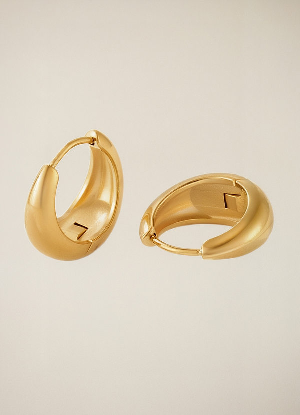 Pendientes Huggie impermeables Leah front