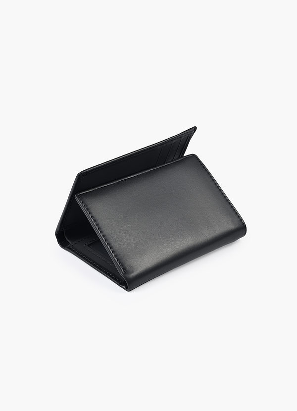 front Men's Leather RFID-Blocking Tri-Fold Wallet