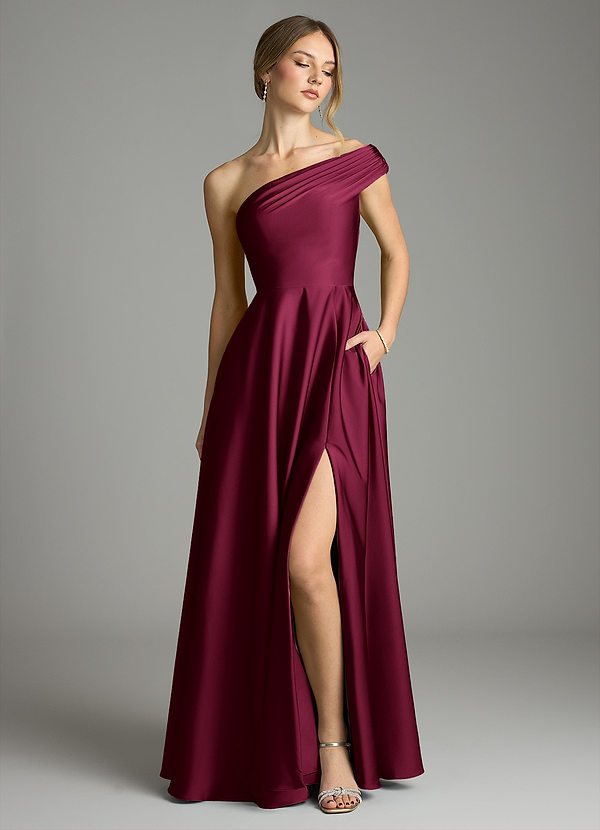 Azazie Melanie Robes de demoiselle d'honneur Robe Trapèze en Satin extensible Épaules dénudées Bourgogne image1
