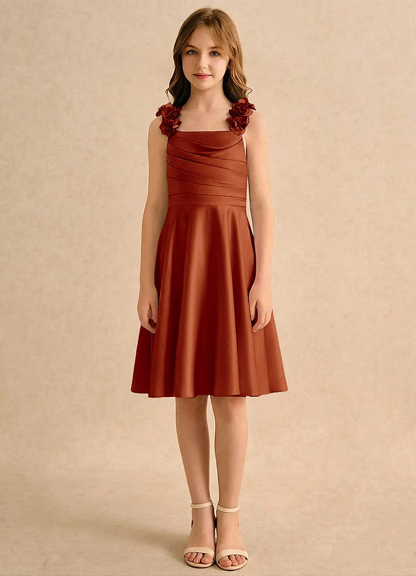 Azazie Resa Girls Formal Sukienki dla dziewczynek sypiących kwiaty Linia A Pofałdowany Matowy satynowy Długość do kolan Sukienka image1