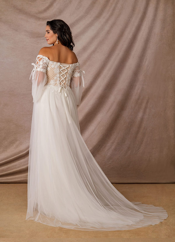 Featured image of post Champagne Wedding Dress Colours