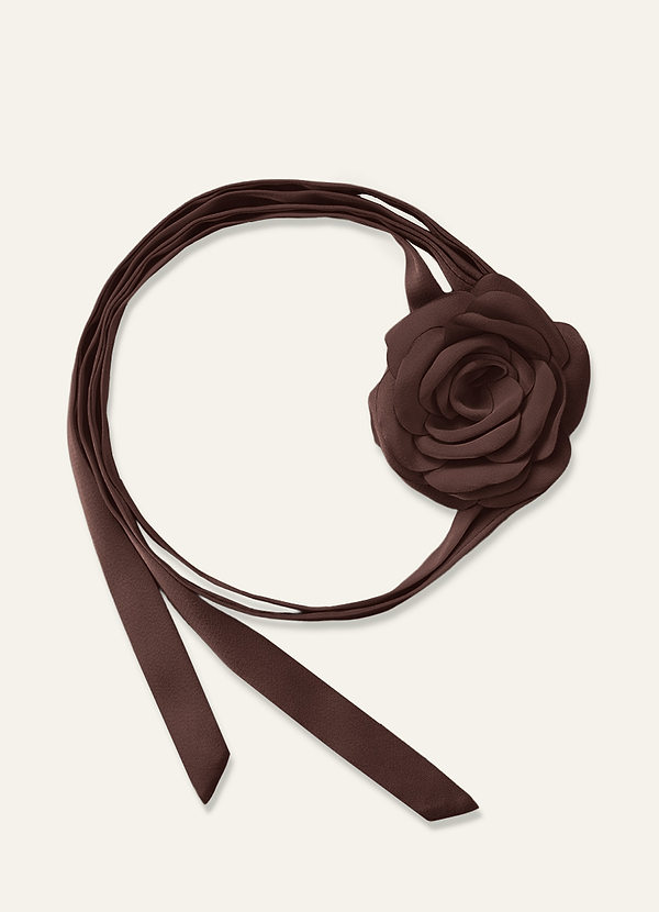 front Collana con cordino a forma di rosa in chiffon in tinta