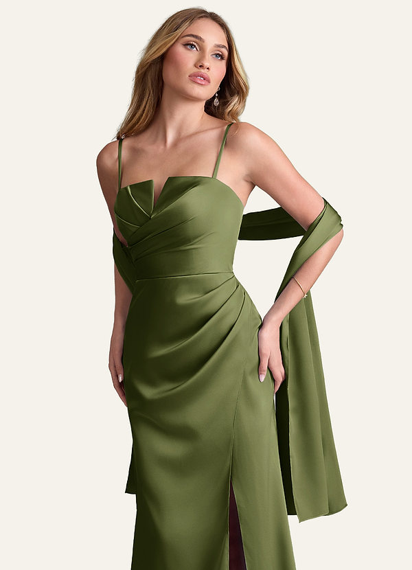 front Azazie Chal De Satén Elástico Irlanda En Colores A Juego