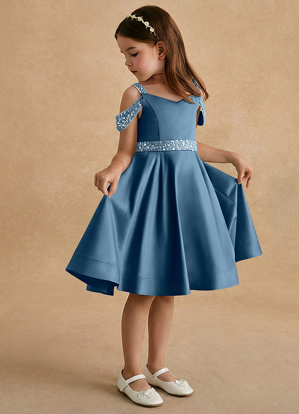 Azazie Judi Vestidos de Niña de Flores Vestido de Bermudas de Satin Mate de Corte En A image1