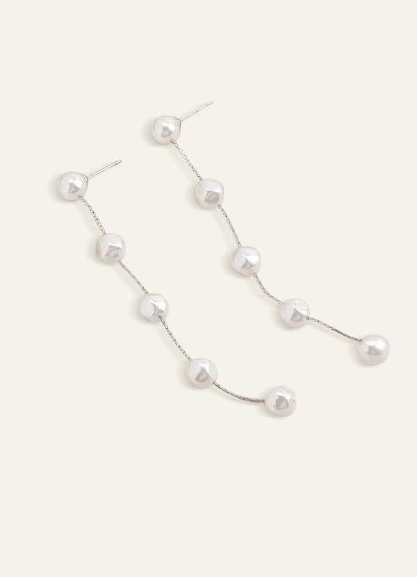 front Vintage Pearl Tassel Earrings