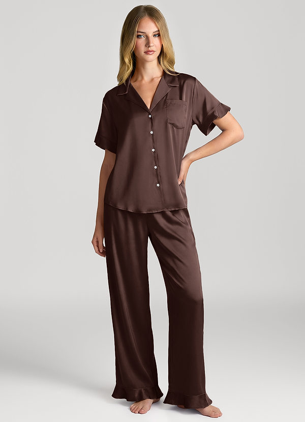 front Ganache Conjunto de pijama de pantalón largo con mangas cortas y volantes a juego.