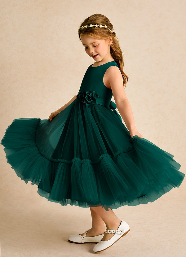 Azazie Miracle Vestidos de Niña de Flores Vestido de Pino de Satin Mate de Corte En A con Lazo image1