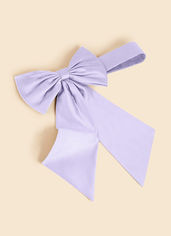 front Farblich passende Schärpe aus mattem Satin mit Schleife