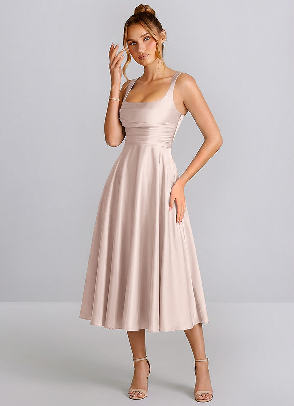 Ines Errötendes Rosa Satin-Midikleid mit eckigem Ausschnitt und Schnürung in A-Linie image1
