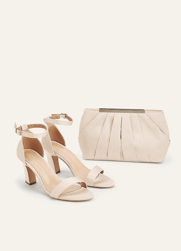 front Matchande färg stretchiga satin sandaler med grov klack och veckad kuvertväska