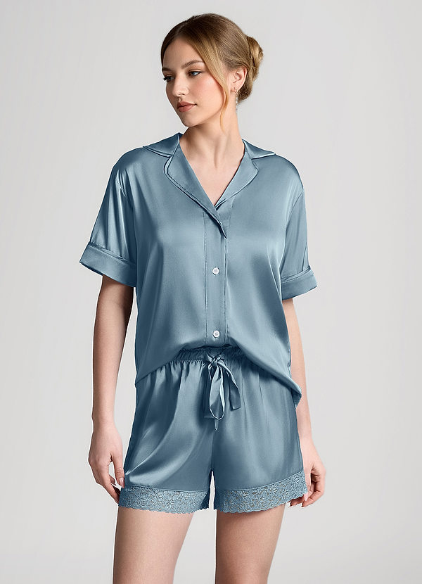 front Stoffig Blauw Pyjamaset met korte mouwen en satijnen kanten afwerking