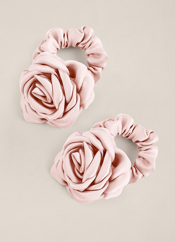 front Bijpassende kleur matte satijnen rozen scrunchie set