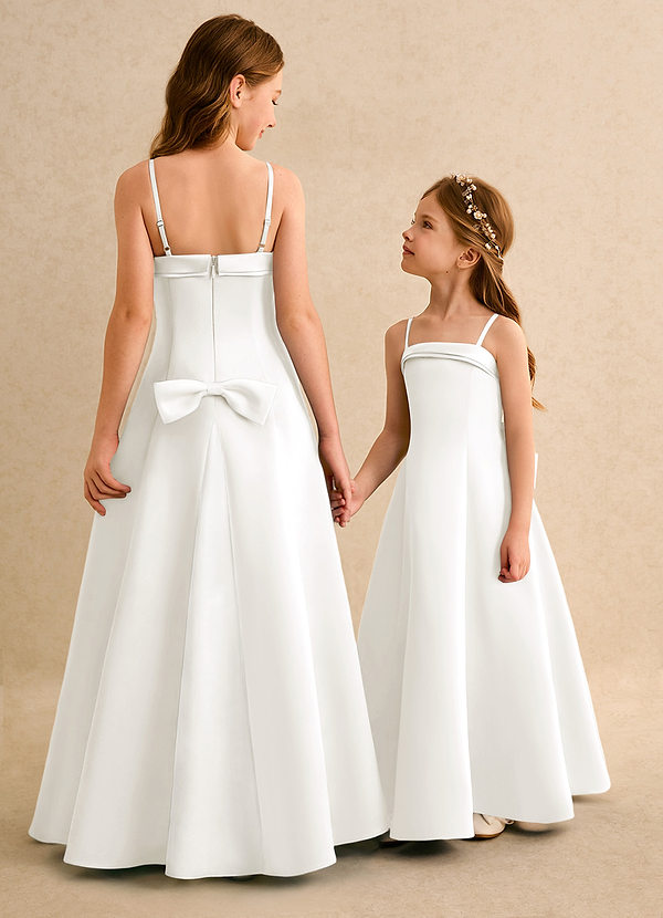 Azazie Izel Junior Formal 플라워 걸 드레스 A라인 주름진 매트 새틴 플로어 길이 드레스 image1