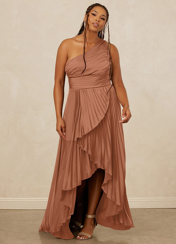 Christian Siriano Bridal for Azazie 1008 Robes Demoiselle d'honneur Robe Trapèze en Satin extensible Ue épaule Bronze image1