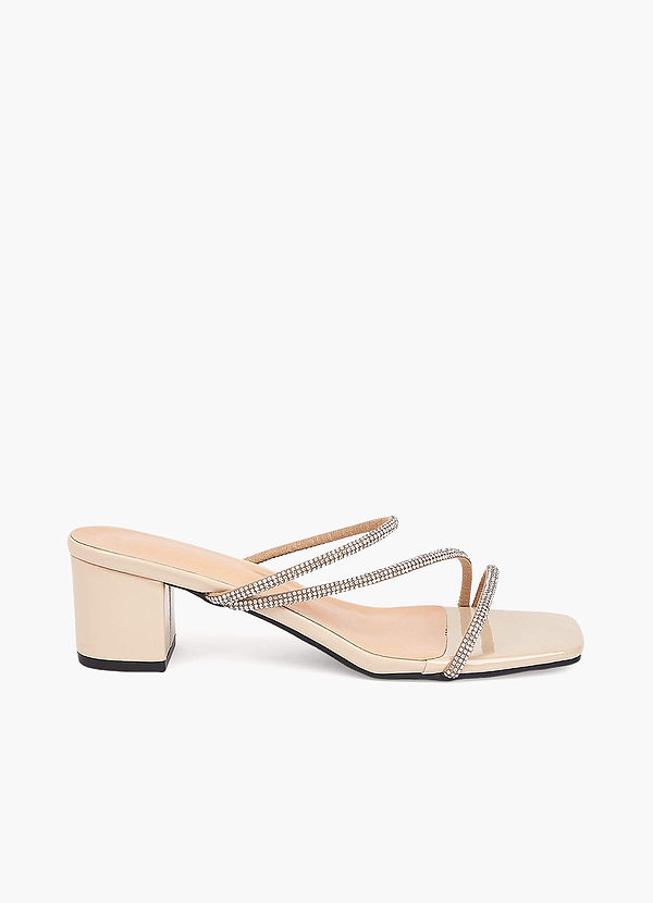 front Sandalen met blokhak en strassbandjes
