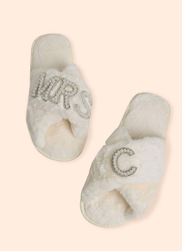 front Fuzzy Pearl Bride Slippers