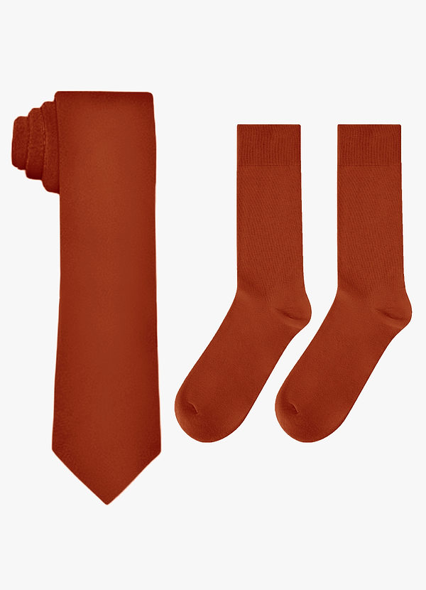 front Conjunto de corbata ancha de satén mate y calcetines de algodón a juego