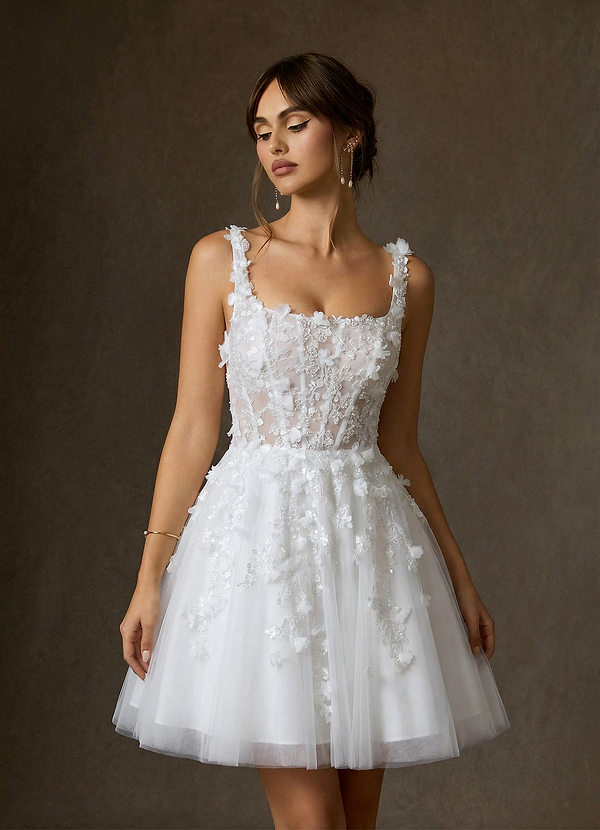 Azazie Sabine Robe de Mariée Robe Trapèze en Dentelle Col Carré Blanc De Diamant image1