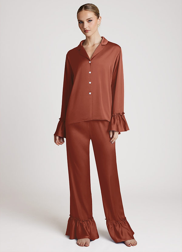 front Auburn Let satin pyjamassæt med flæser