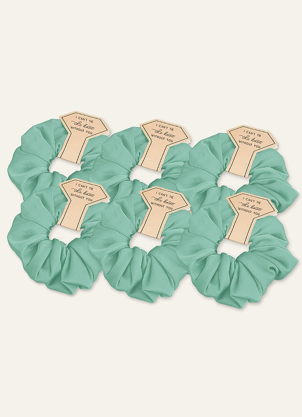 front Conjunto de 6 scrunchies grandes de cetim elástico para madrinhas, em cores combinando.