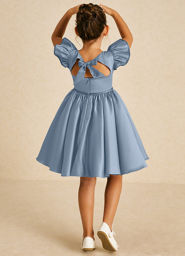 Azazie Sugar Plum Abiti da Ragazza di Fiori Abito A-Line in Raso Opaco Fiocco Blu Polveroso image1