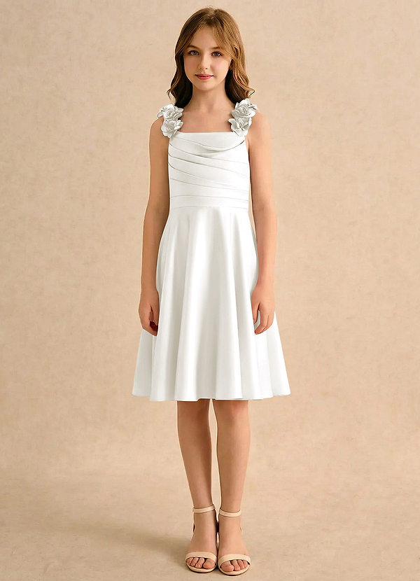 Azazie Resa Girls Formal Sukienki dla dziewczynek sypiących kwiaty Linia A Pofałdowany Matowy satynowy Długość do kolan Sukienka image1