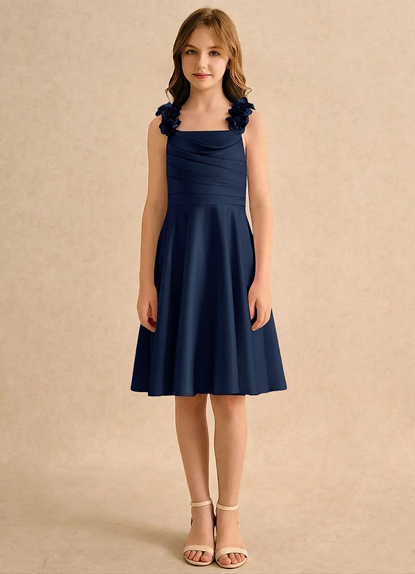 Azazie Resa Girls Formal Sukienki dla dziewczynek sypiących kwiaty Linia A Pofałdowany Matowy satynowy Długość do kolan Sukienka image1