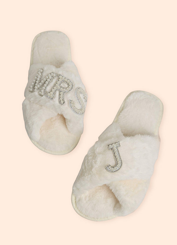 front Fuzzy Pearl Bride Slippers