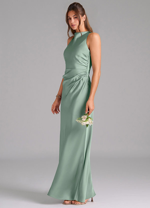 Azazie Evadne Robes de demoiselle d'honneur Robe Fourreau en Satin extensible Plissé Agave image1