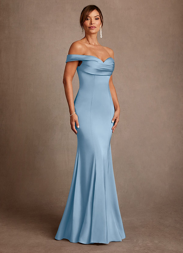 Azazie Boone Abiti da Mamma Sposa Abito Sirena in Raso Elasticizzato a Spalla Scoperta Azzurro Polvere image1