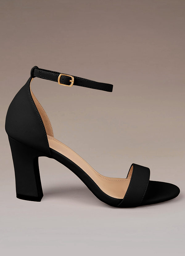 front One-Strap Buckle Chunky Heel Sandals