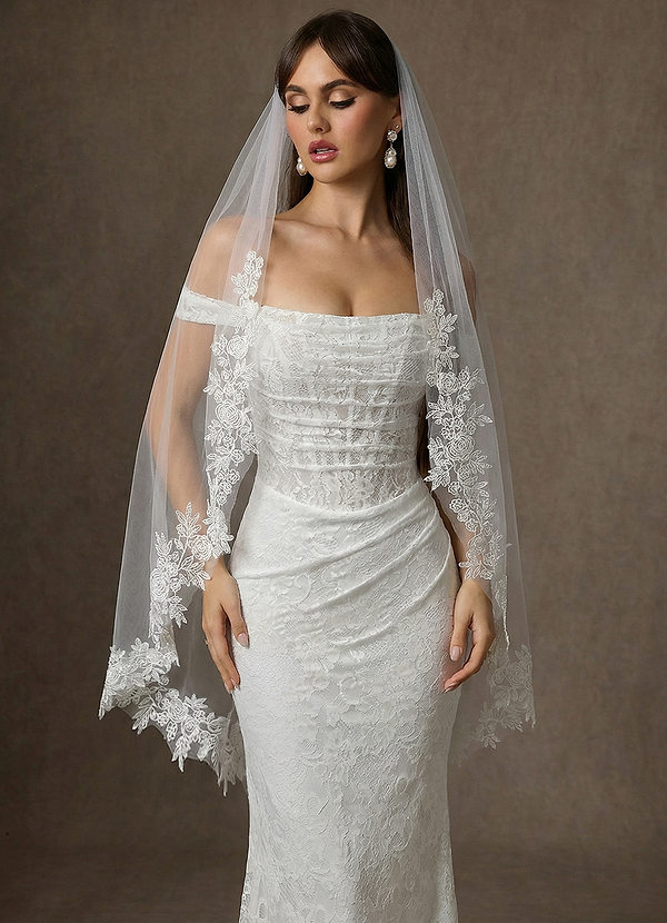 front Grace Floral Lace Fingertip Veil
