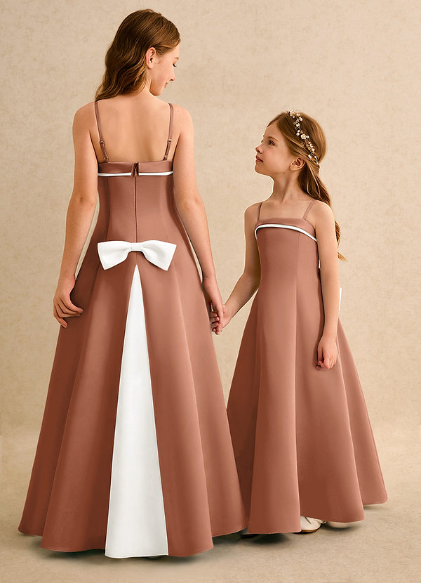 Azazie Izel Girls Formal Vestidos de Niña de Flores Vestido de Marfil Bronceador de Satin Mate de Corte en A con Plisado image1