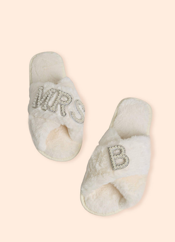 front Fuzzy Pearl Bride Slippers