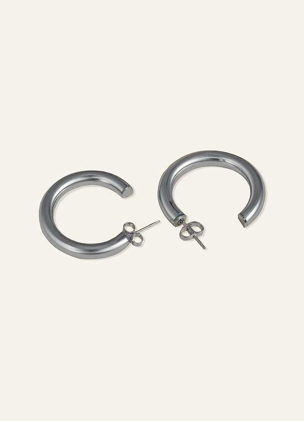 front 20mm Waterproof Hoop Earrings