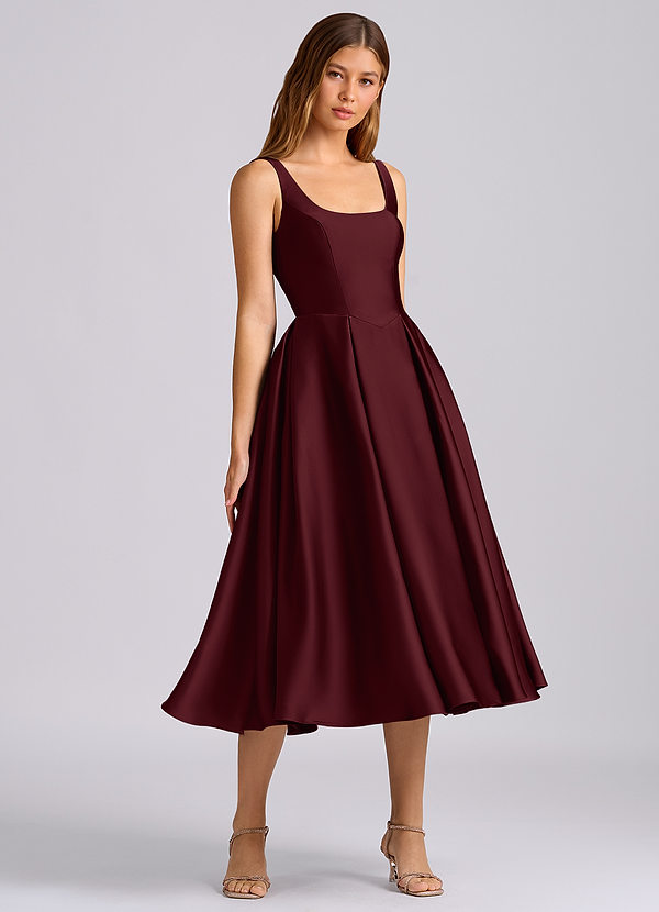 Azazie Amalie Robes Demoiselle d'honneur Robe Trapèze en Satin extensible Plissée Cabernet image1
