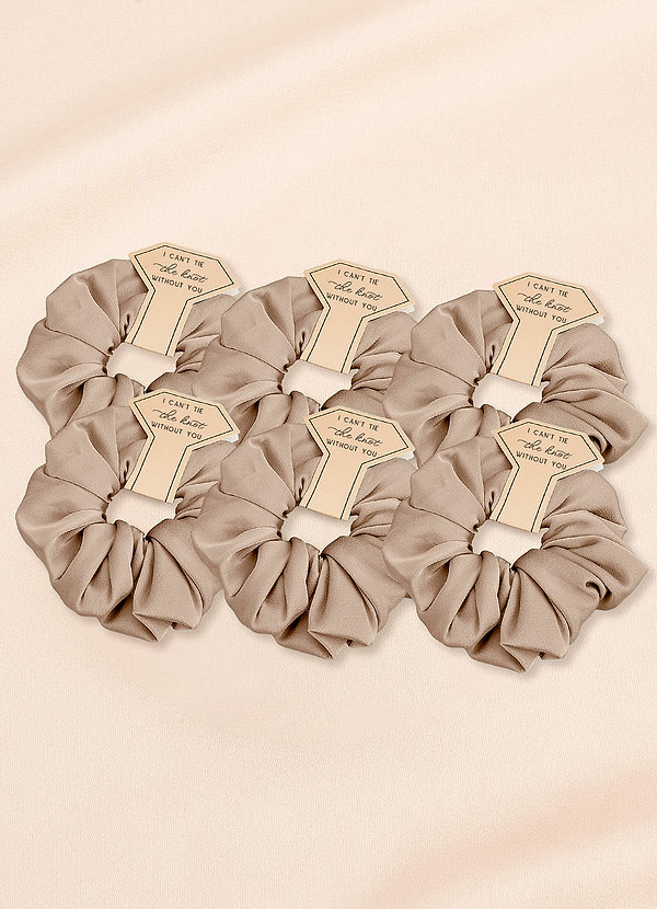 front Vastaavan värinen Bridesmaid Stretch Satin Over Size Scrunchie-setti